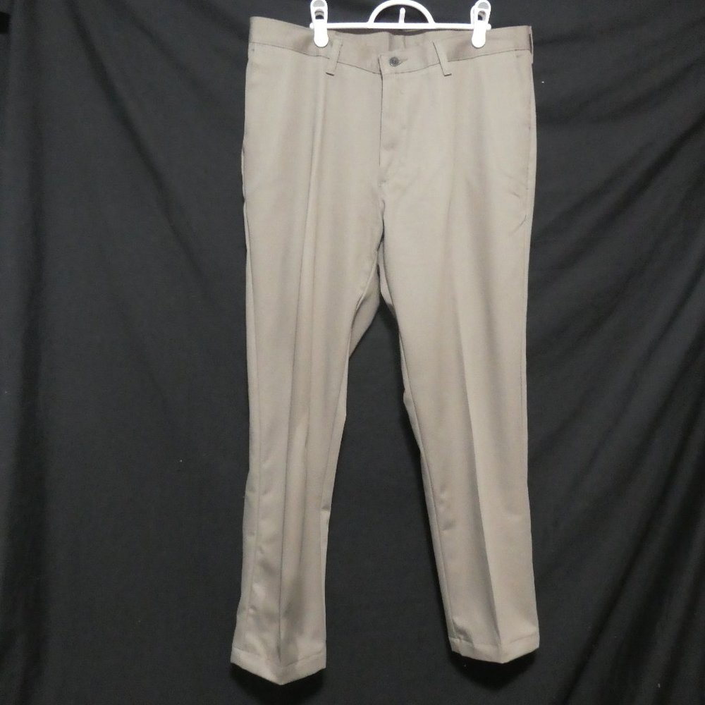 LEE | 36 X 30 | Casual Khaki Tan Pants | 100% Cotton | GUC